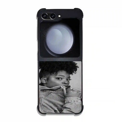 Ari Lenox Classic Samsung Z6 Flip Case